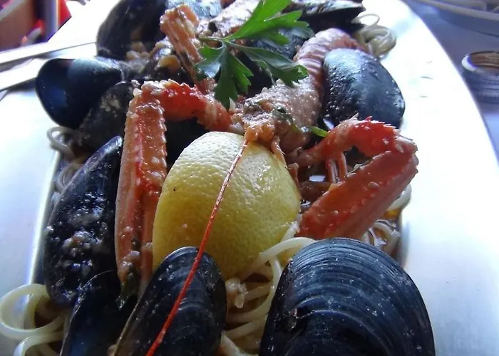 Garden , Homeandsail Apartment