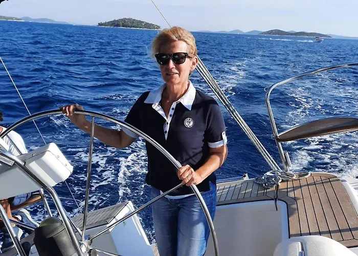 Garden , Homeandsail Jezera