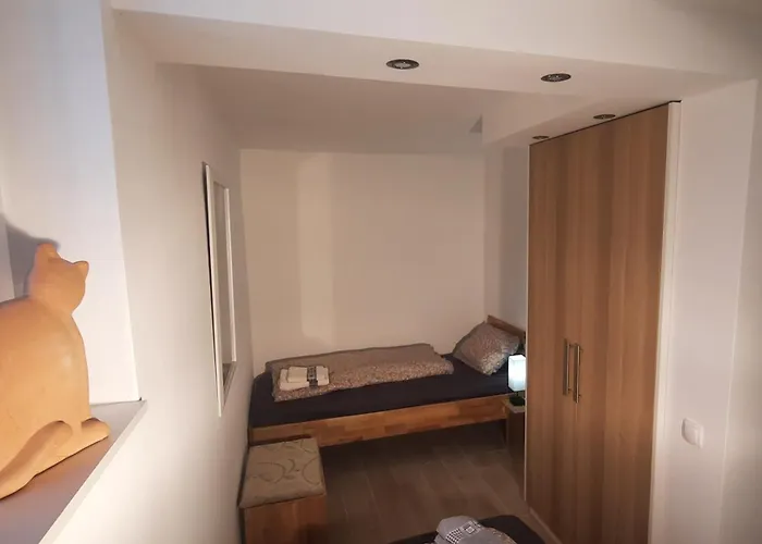 Garden , Homeandsail Jezera